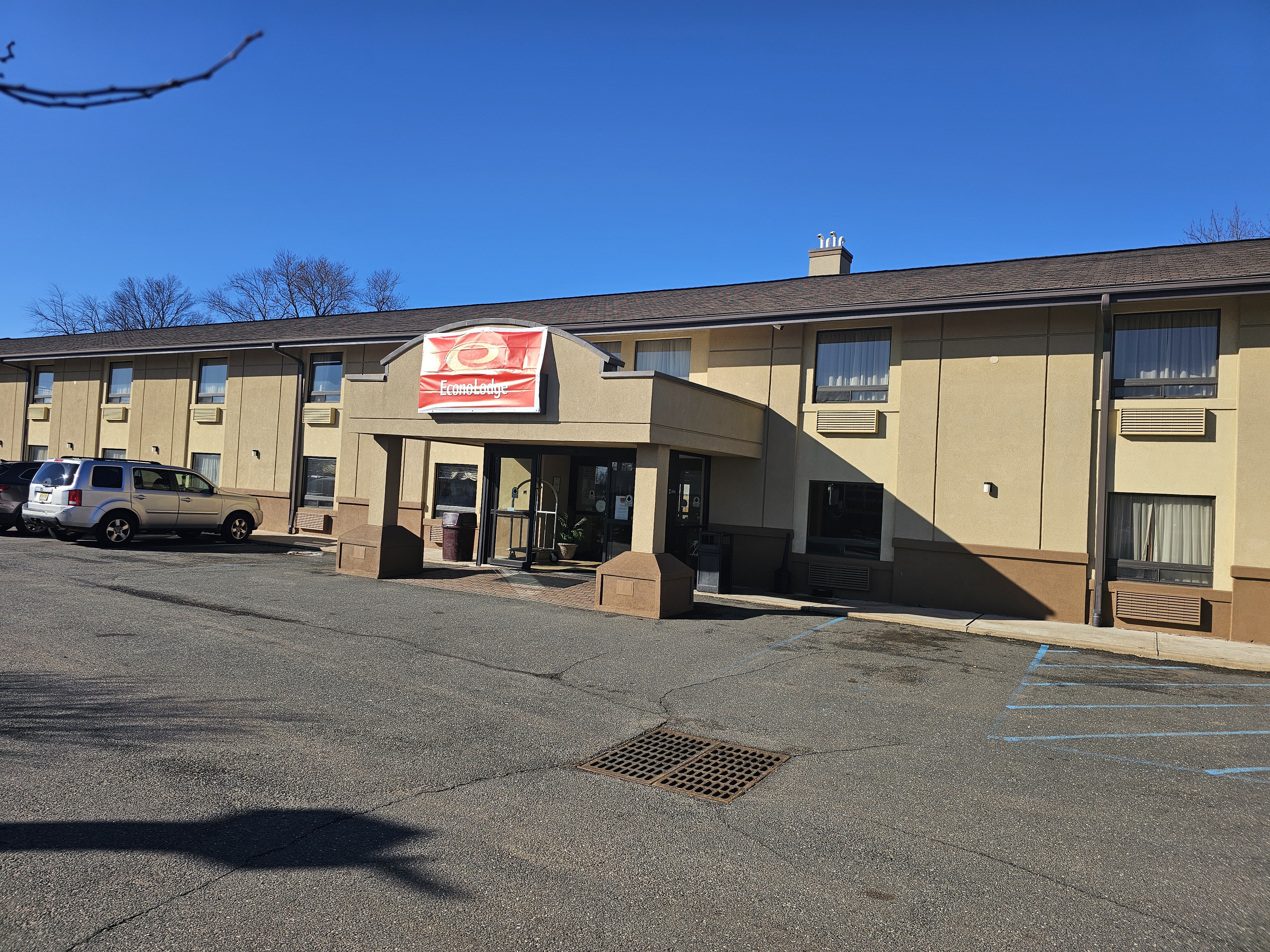 best hotels in woodbridge nj
